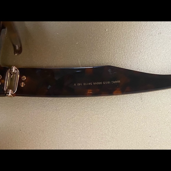 Marc Jacobs Sunglasses - Picture 6 of 6